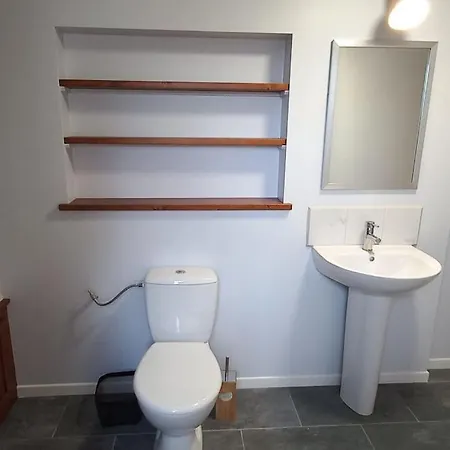 Charmante Demeure Spacieuse, Ideale Pour 9 Pers A Bouresse